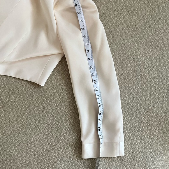 VTG Women's Cream Blazer 100% SILK - Picture 8 of 9